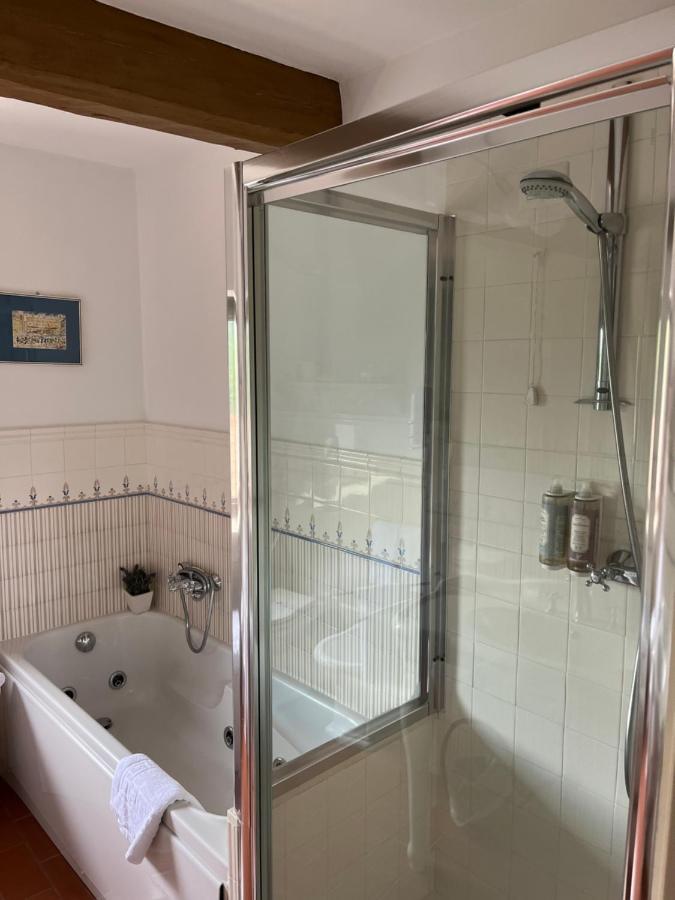 Dimora Rosa Bianca Hotel Macerata Eksteriør billede